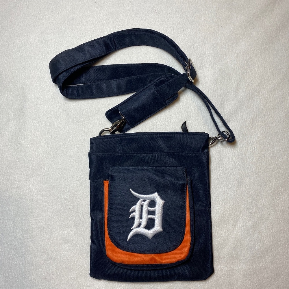 Licensed Detroit Tigers crossbody bag/purse
